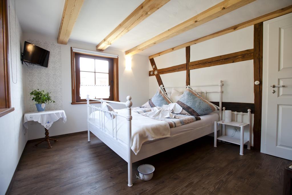 Pension Alte Schmiede Zabeltitz ห้อง รูปภาพ