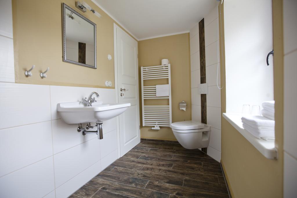 Pension Alte Schmiede Zabeltitz ห้อง รูปภาพ