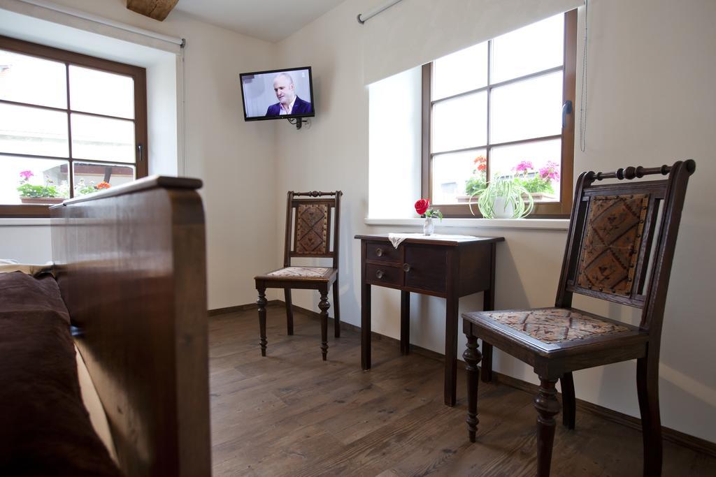 Pension Alte Schmiede Zabeltitz ห้อง รูปภาพ